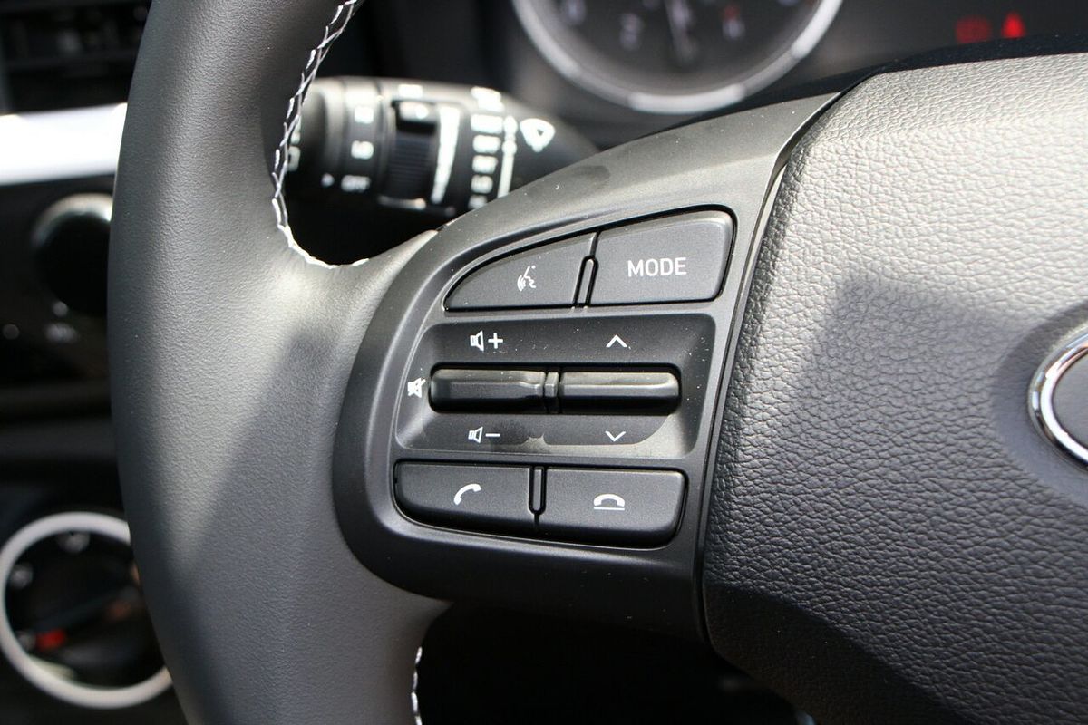 2025 Hyundai Venue Active QX.V5