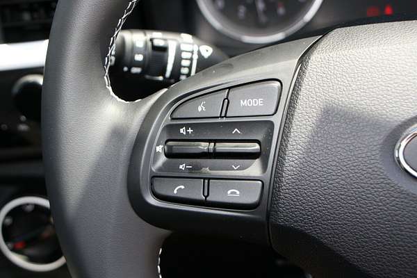 2025 Hyundai Venue Active QX.V5