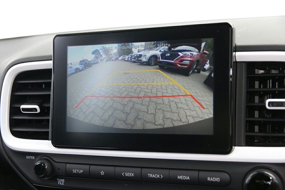 2025 Hyundai Venue Active QX.V5