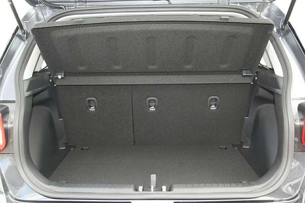 2025 Hyundai Venue Active QX.V5