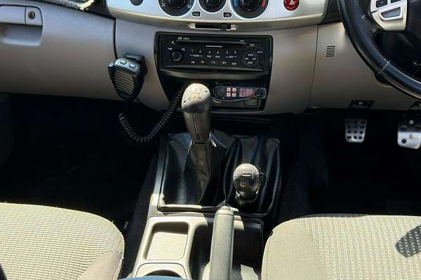 2009 Mitsubishi Triton GLX-R ML 4X4