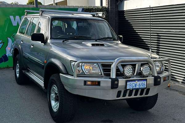 2002 Nissan Patrol ST GU III