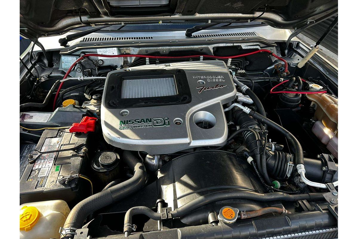 2002 Nissan Patrol ST GU III