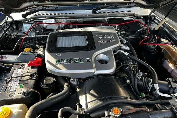 2002 Nissan Patrol ST GU III