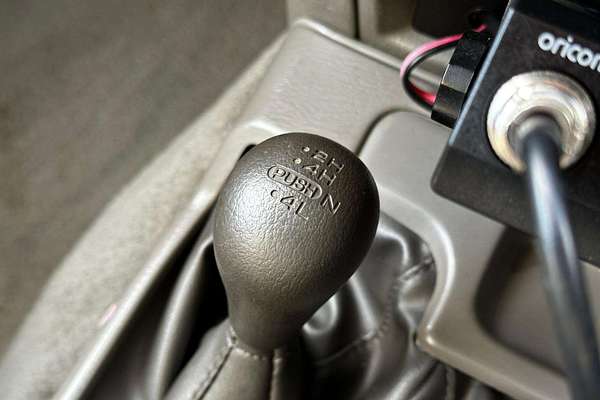 2002 Nissan Patrol ST GU III