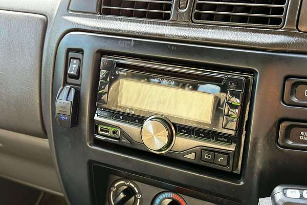 2002 Nissan Patrol ST GU III