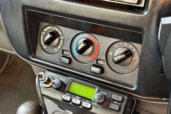 2002 Nissan Patrol ST GU III