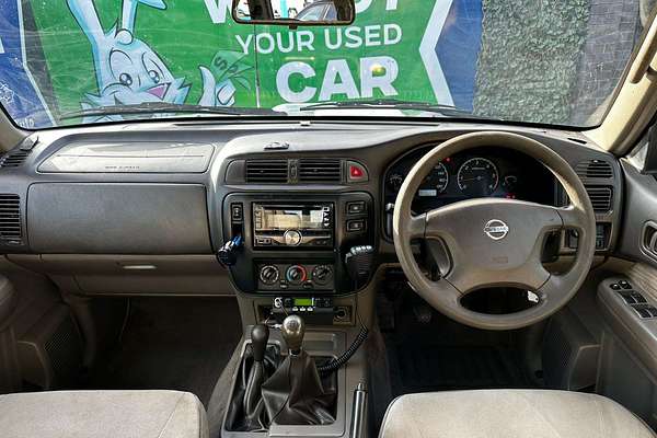 2002 Nissan Patrol ST GU III