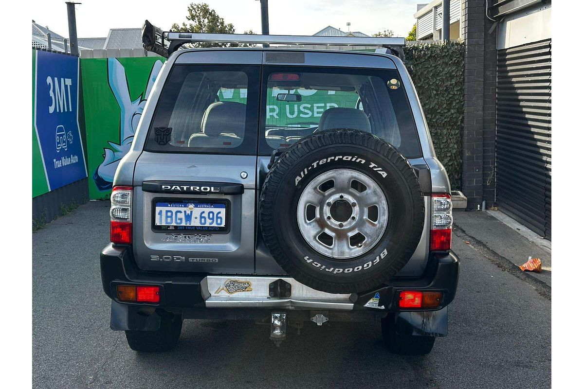 2002 Nissan Patrol ST GU III