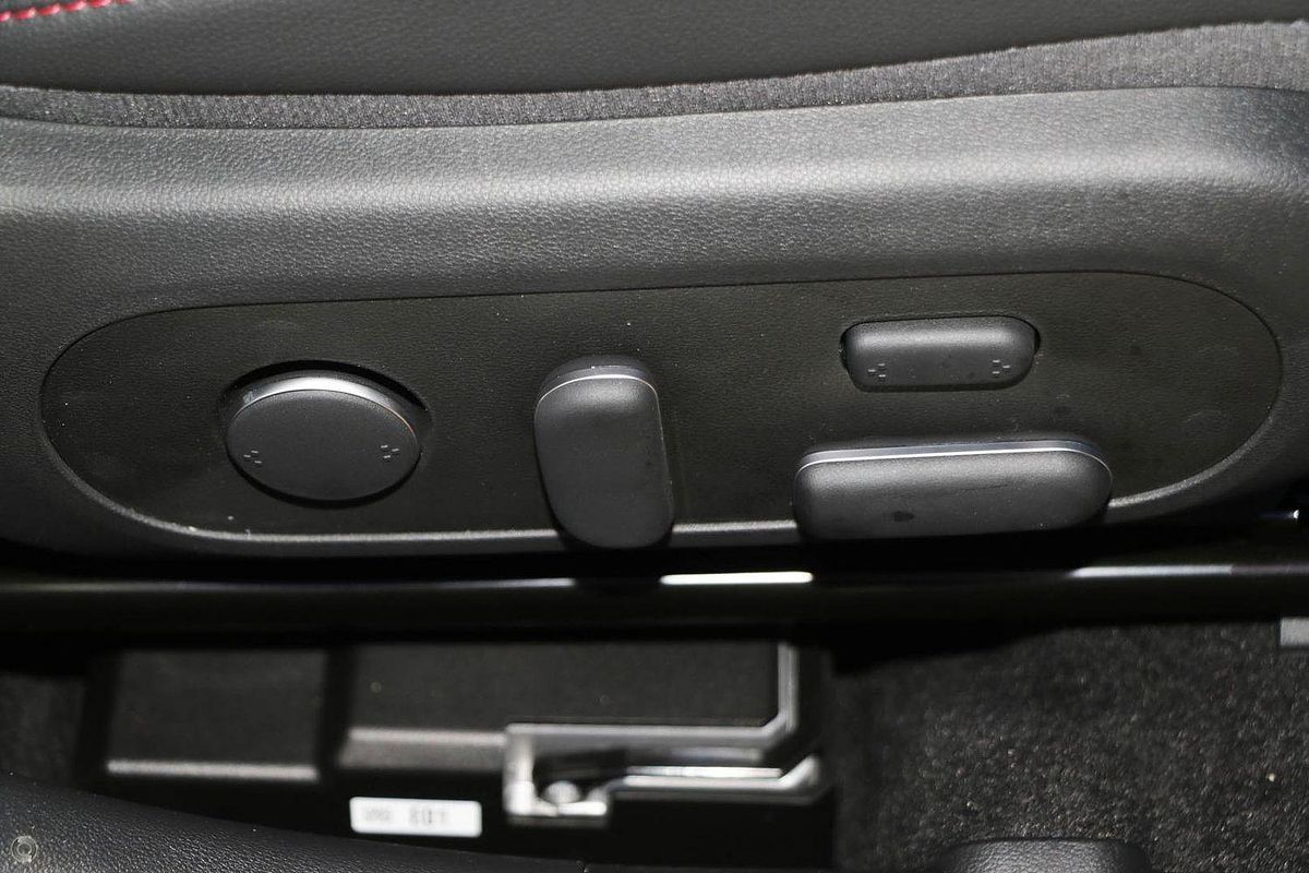 2025 Hyundai Kona Premium N Line SX2.V2