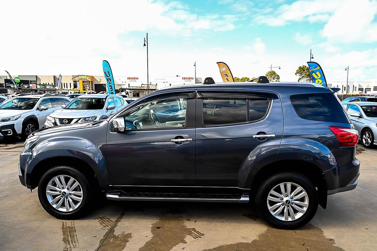 2018 Isuzu MU-X LS-T