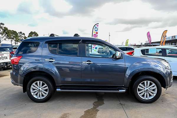 2018 Isuzu MU-X LS-T