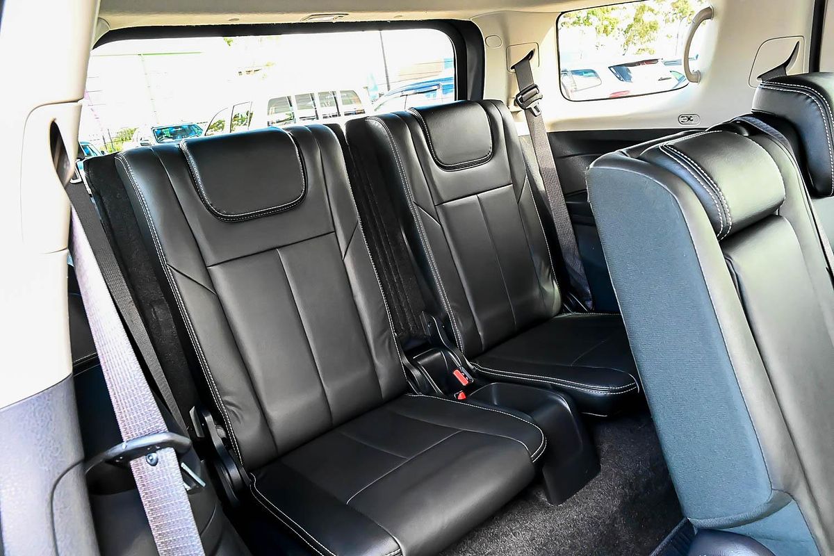 2018 Isuzu MU-X LS-T