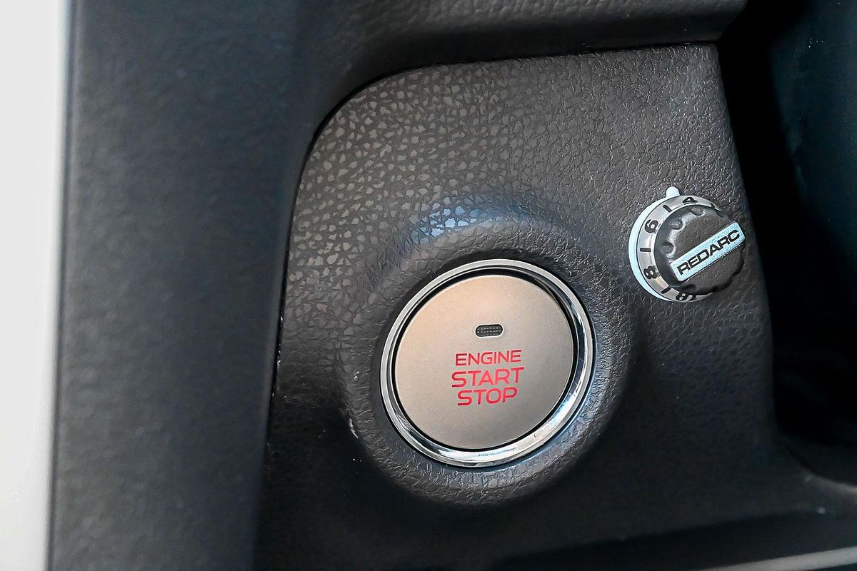 2018 Isuzu MU-X LS-T