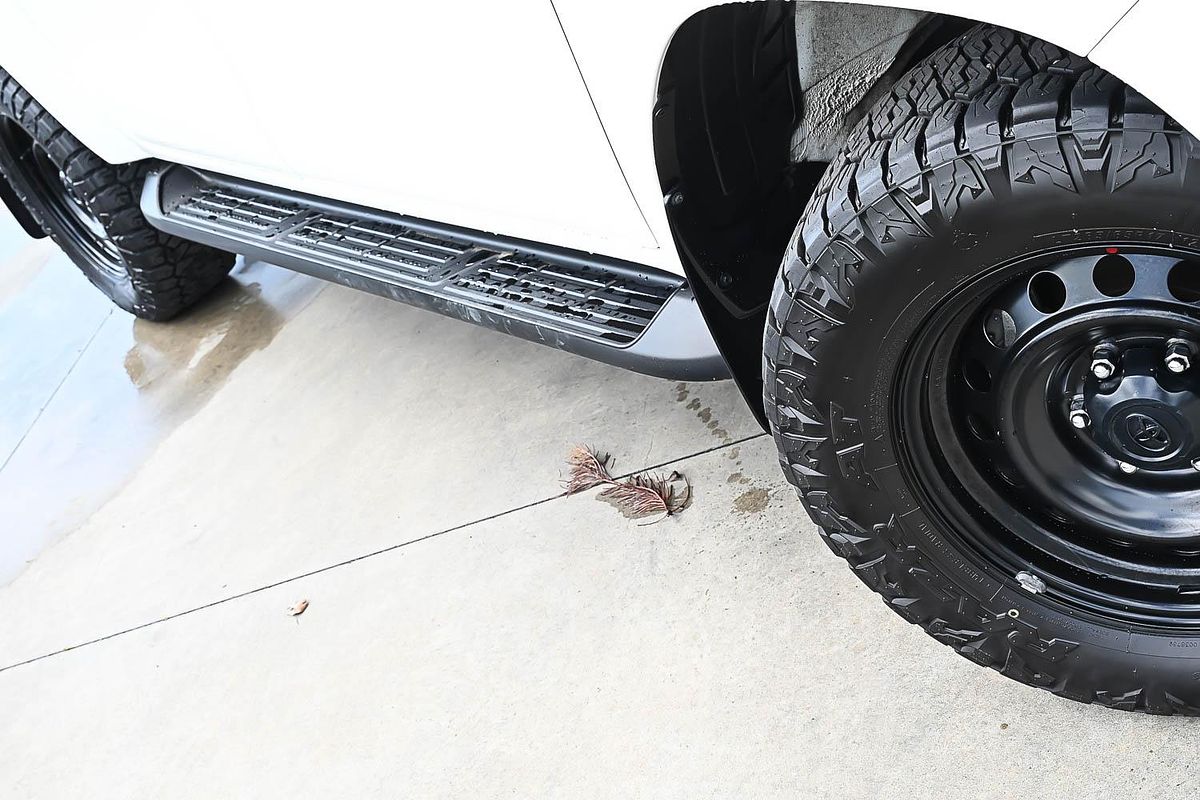 2022 Toyota Hilux SR GUN126R 4X4