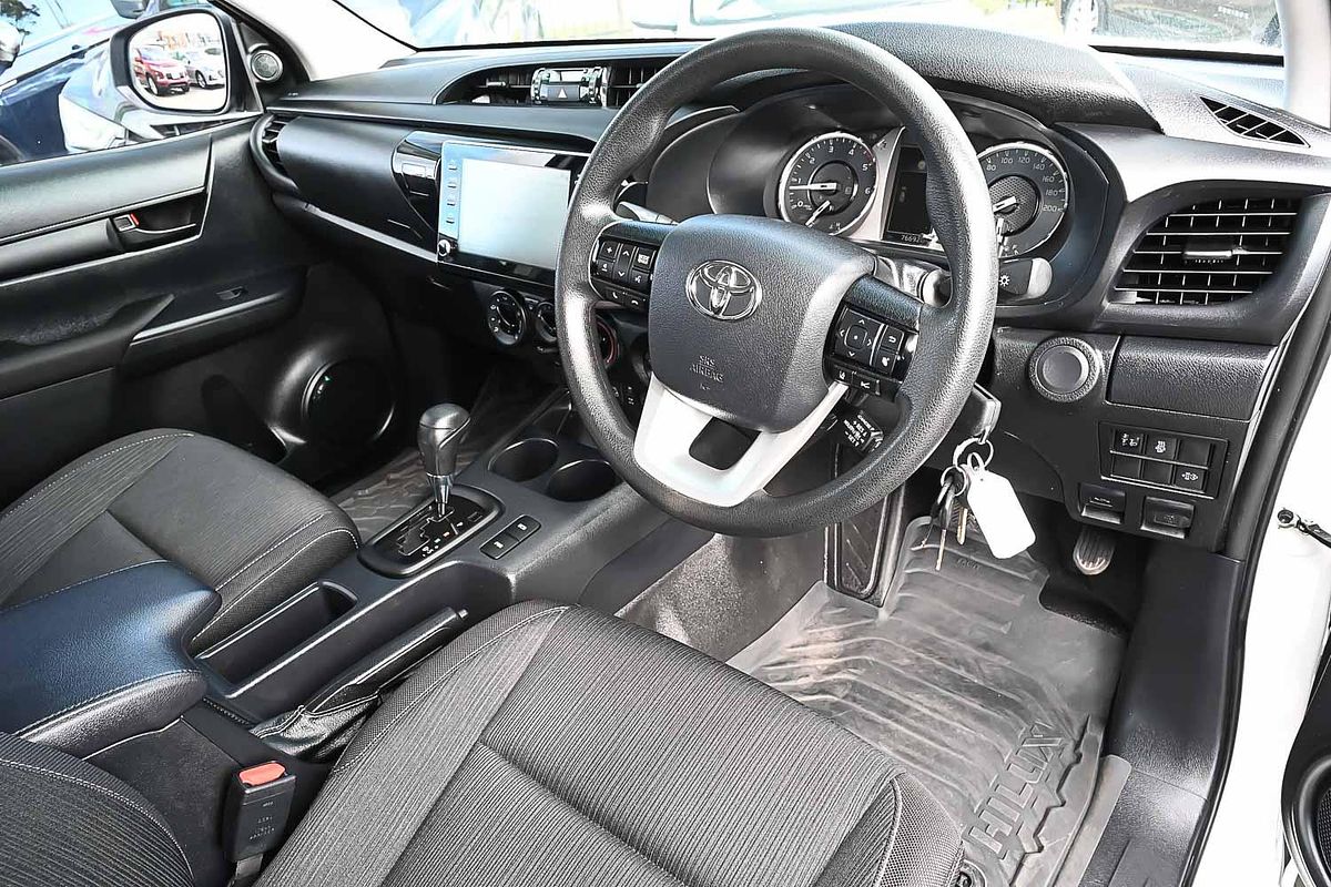 2022 Toyota Hilux SR GUN126R 4X4