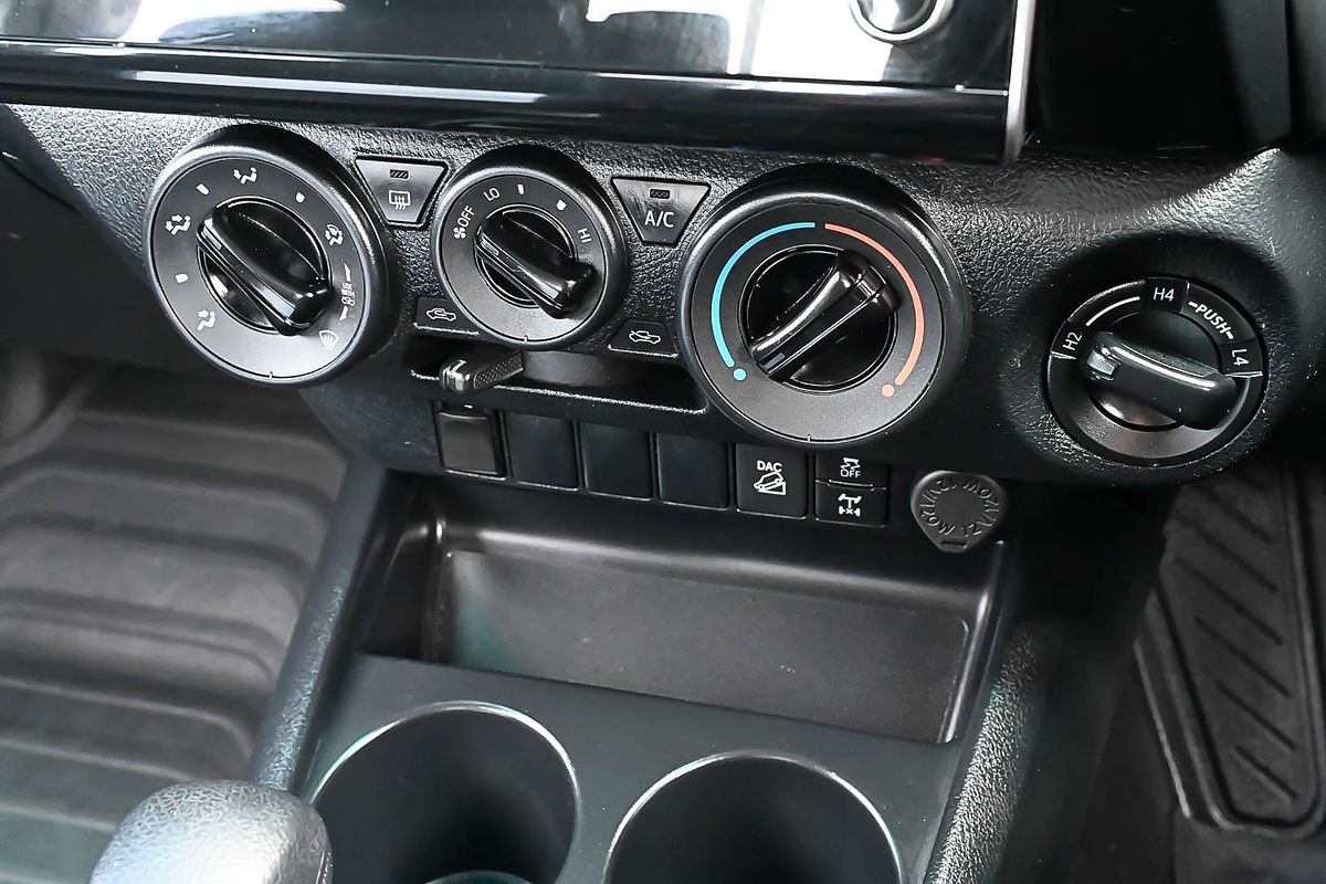 2022 Toyota Hilux SR GUN126R 4X4