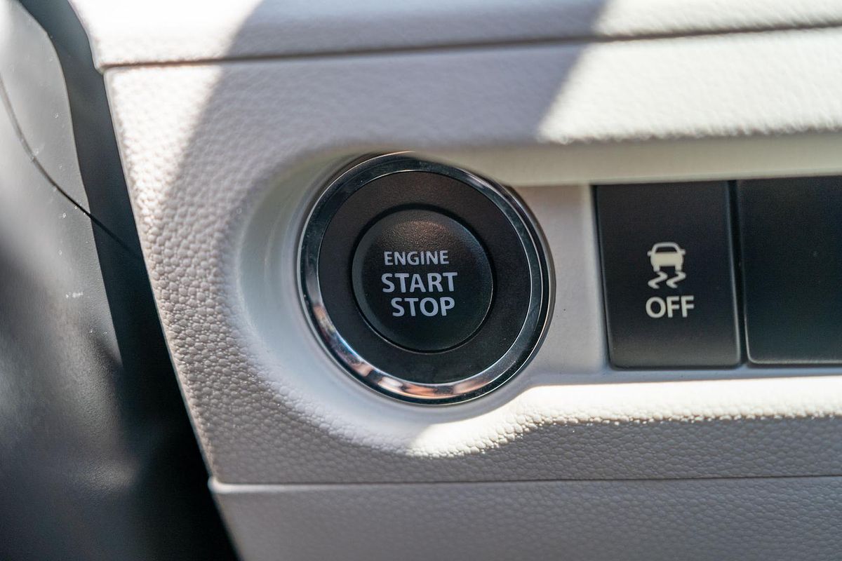 2017 Suzuki Ignis GLX MF