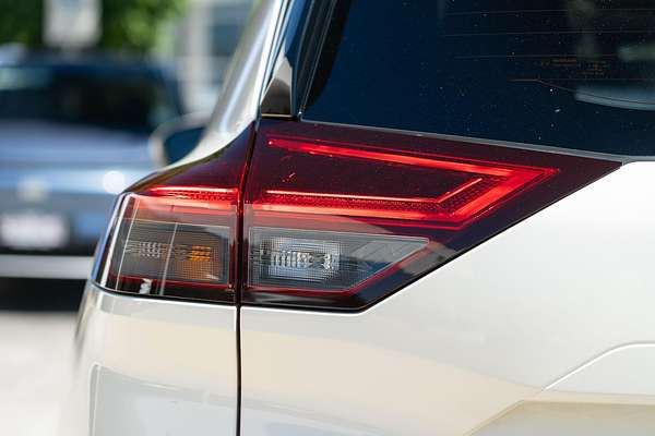 2024 Nissan X-TRAIL ST-L T33