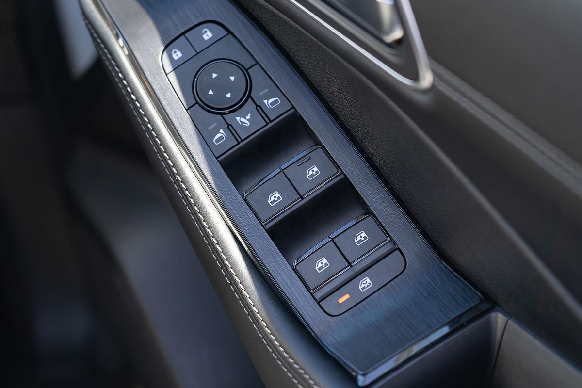 2024 Nissan X-TRAIL ST-L T33