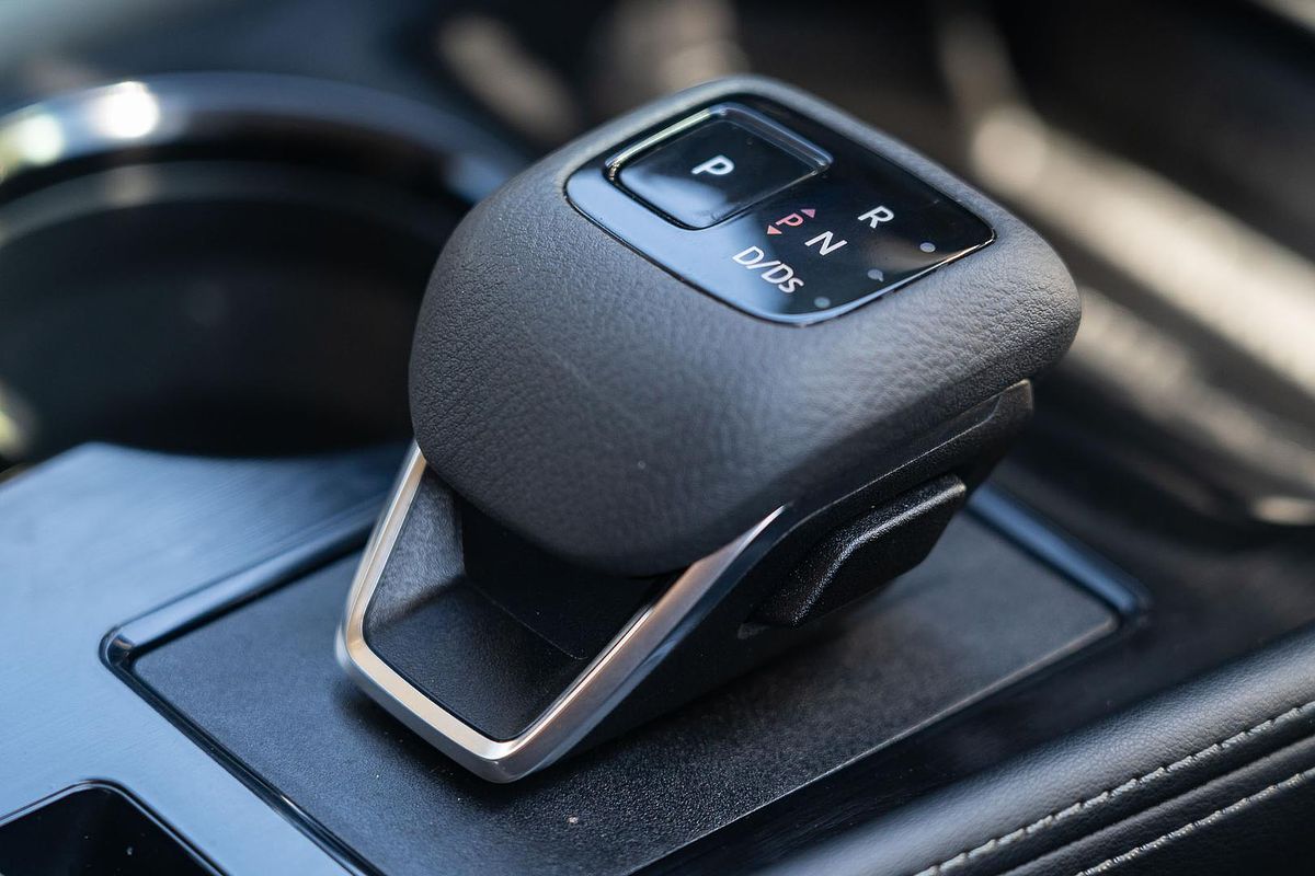 2024 Nissan X-TRAIL ST-L T33