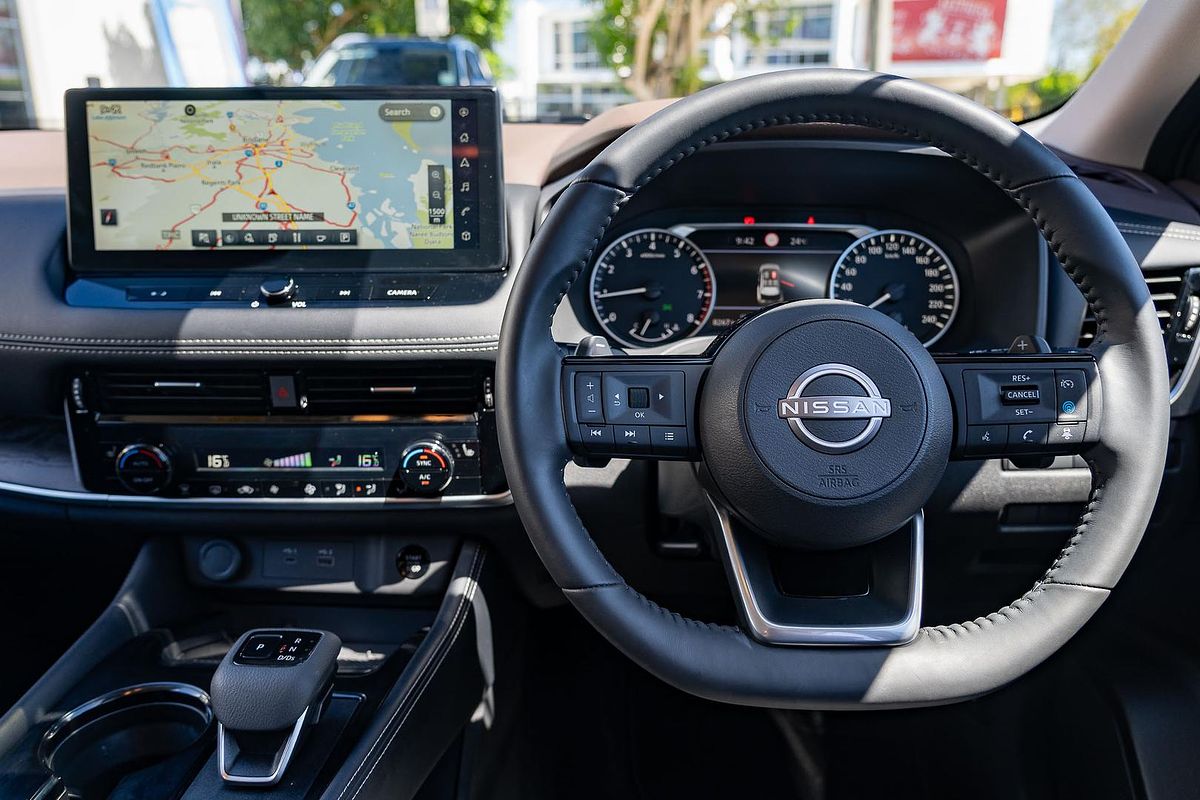 2024 Nissan X-TRAIL ST-L T33