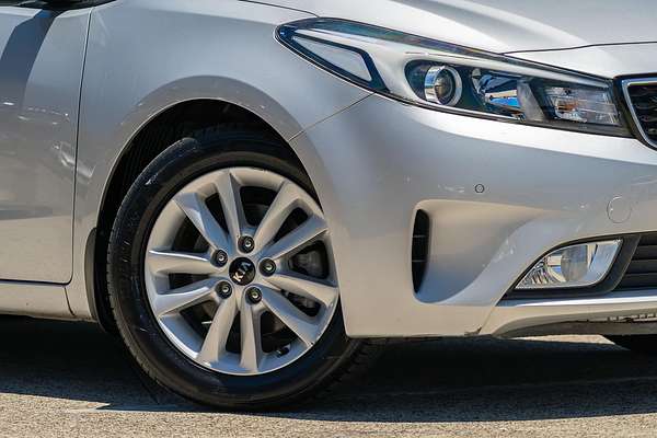 2017 Kia Cerato S YD