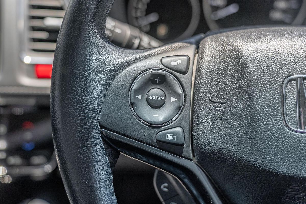 2016 Honda HR-V VTi-S