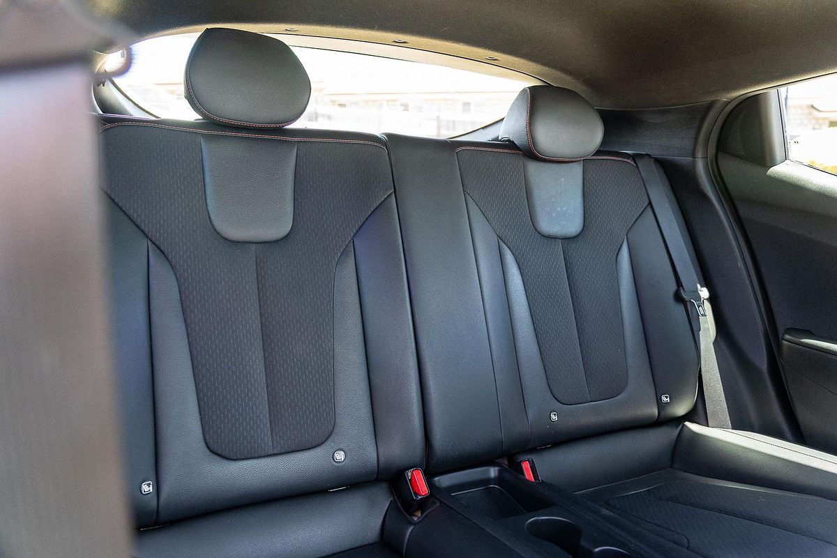 2019 Hyundai Veloster Turbo JS