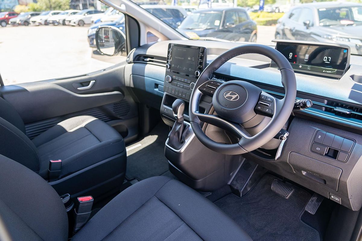 2025 Hyundai STARIA LOAD US4.V3