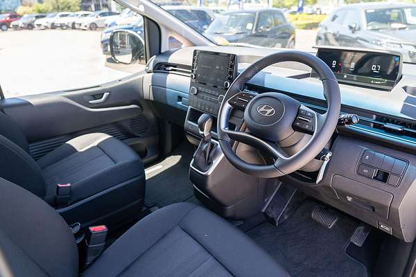 2025 Hyundai STARIA LOAD US4.V3