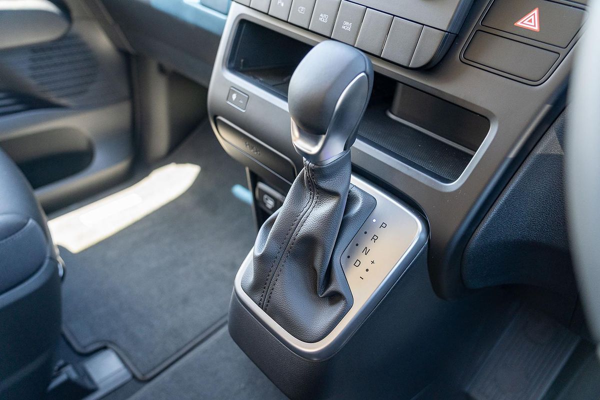 2025 Hyundai STARIA LOAD US4.V3