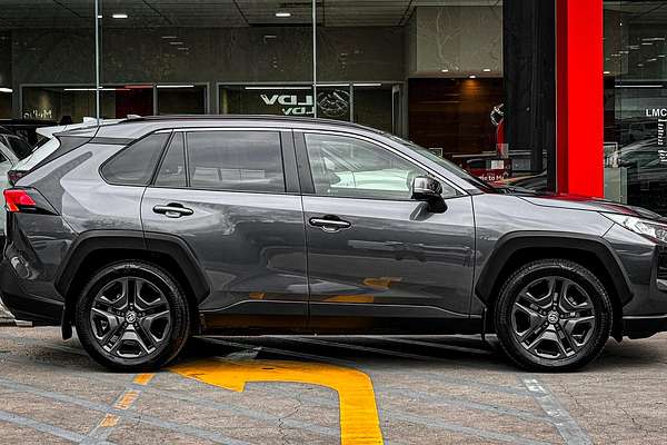 2022 Toyota RAV4 Edge