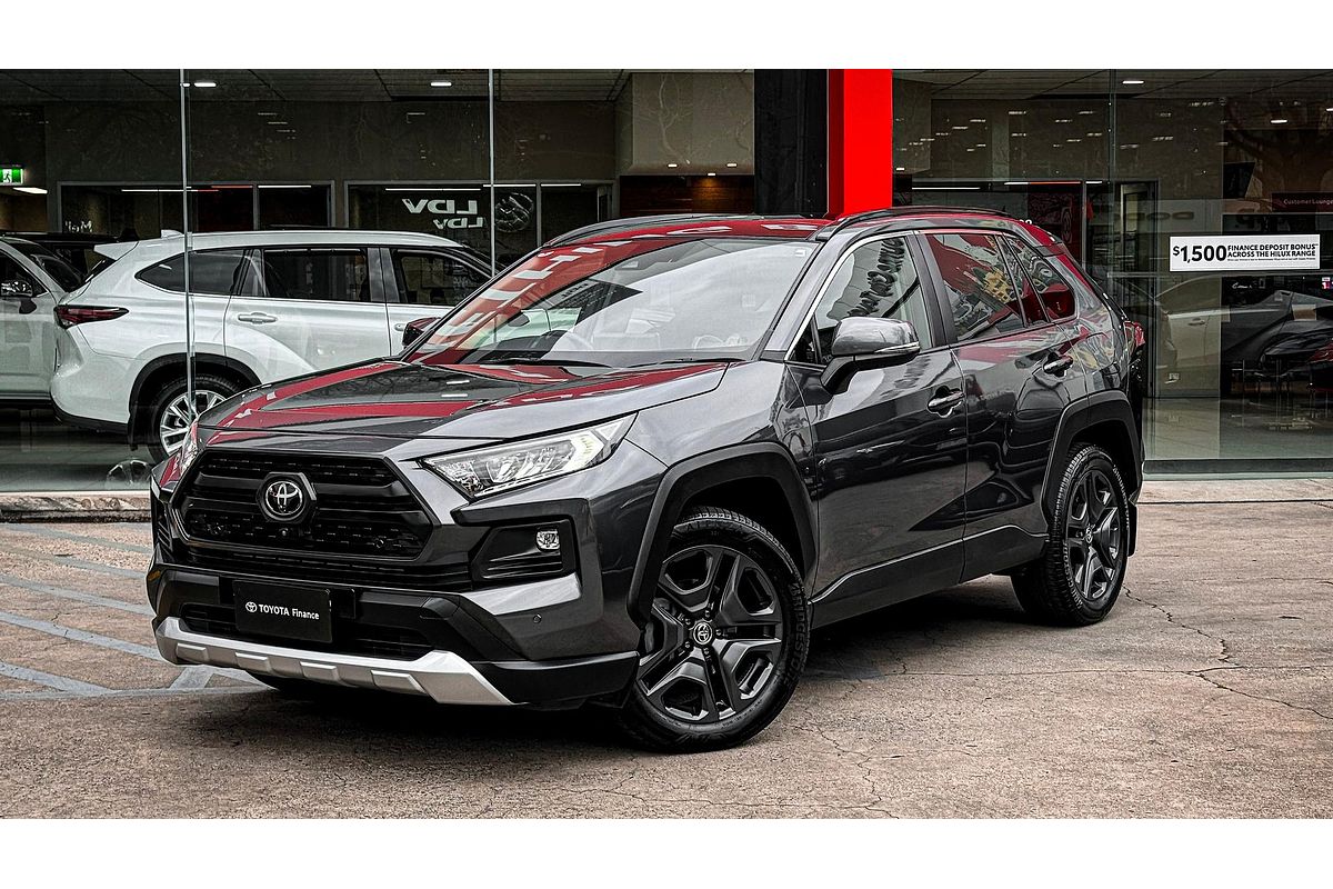 2022 Toyota RAV4 Edge