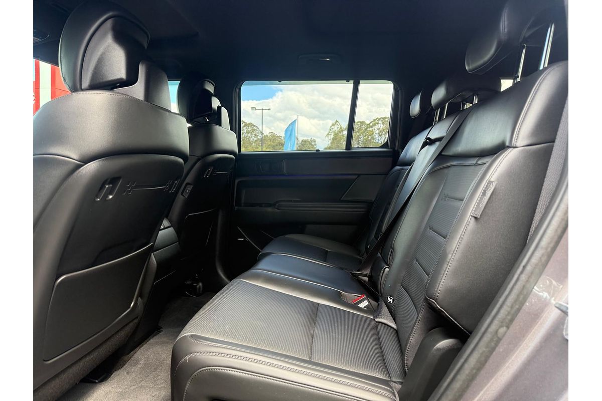 2024 Hyundai Santa Fe Hybrid Calligraphy MX5.V1