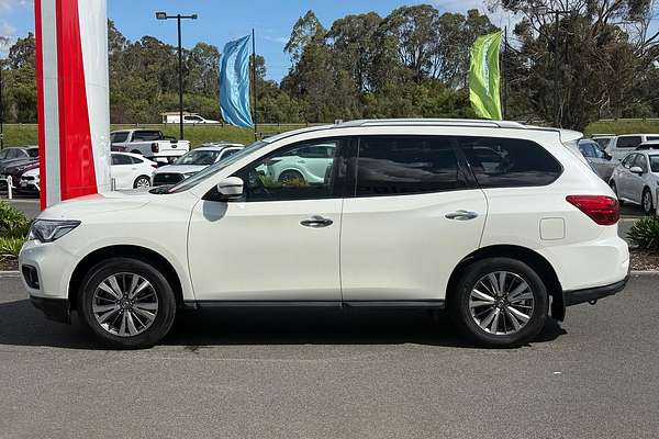 2019 Nissan Pathfinder ST R52 Series III