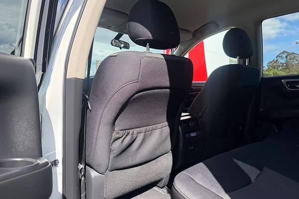 2019 Nissan Pathfinder ST R52 Series III