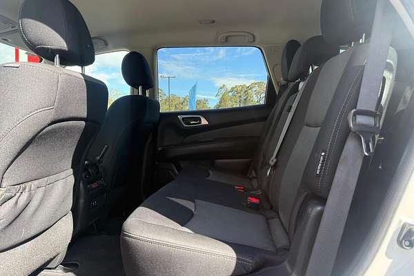 2019 Nissan Pathfinder ST R52 Series III