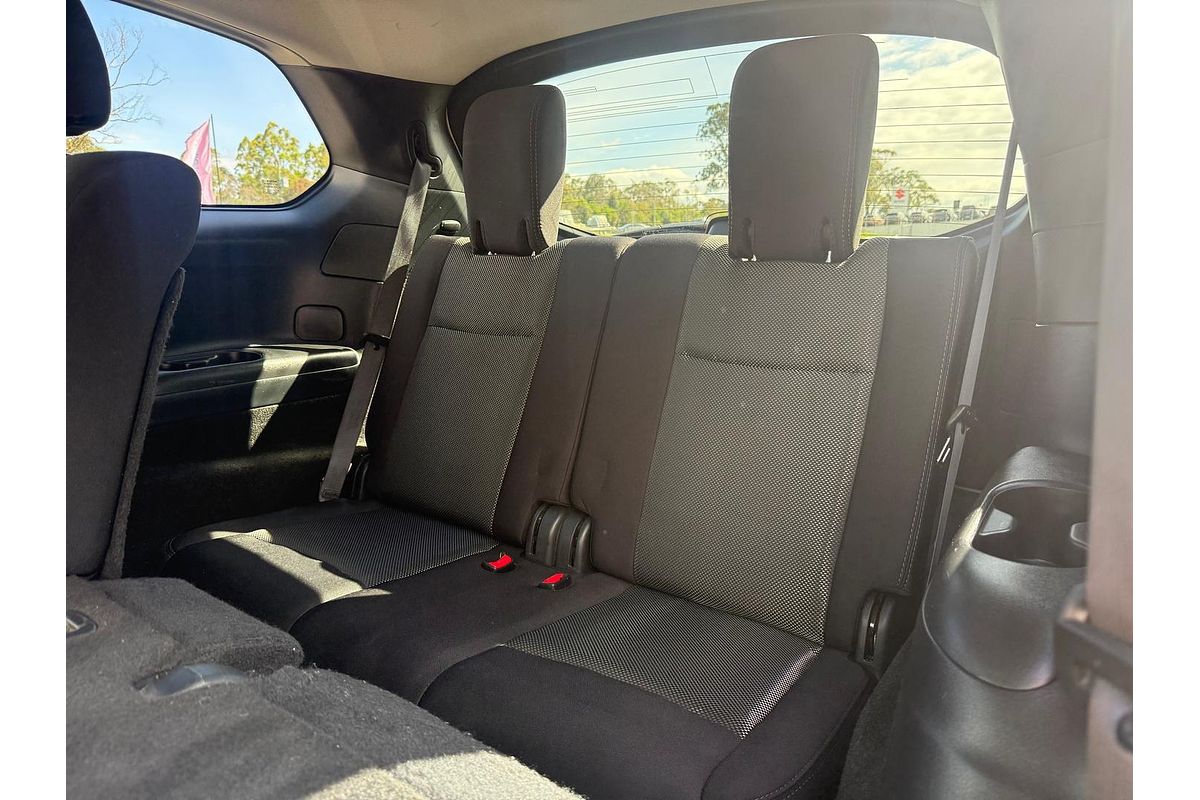 2019 Nissan Pathfinder ST R52 Series III