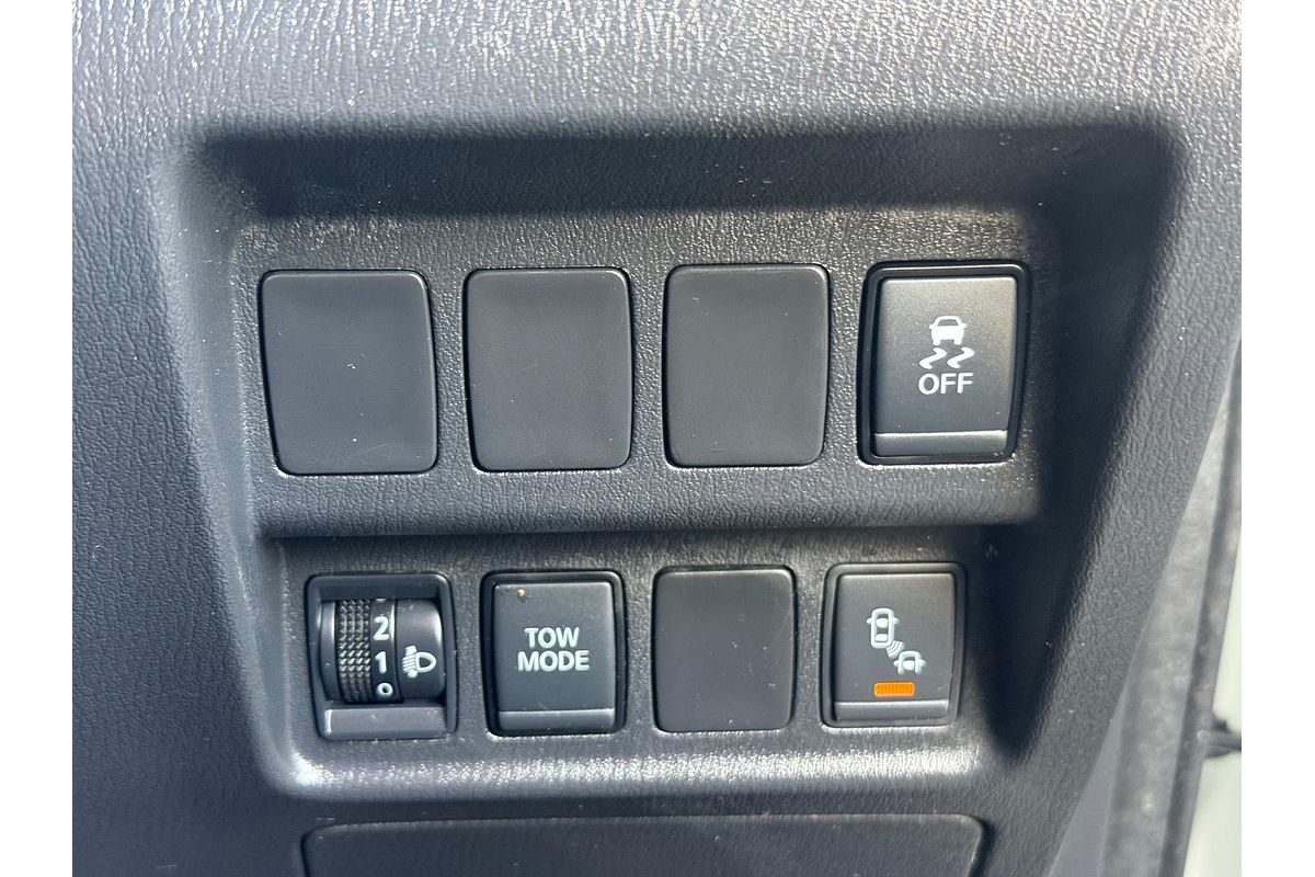 2019 Nissan Pathfinder ST R52 Series III