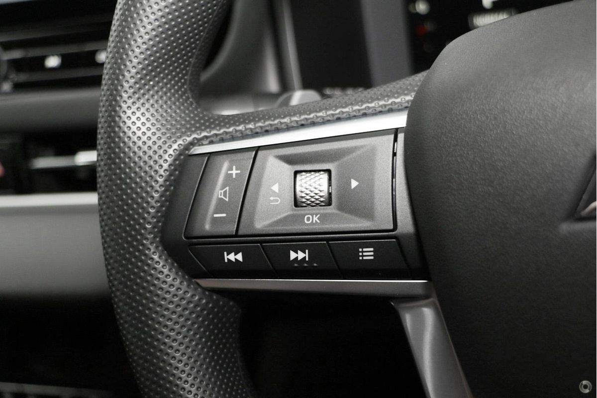 2025 Mitsubishi Outlander ES ZM