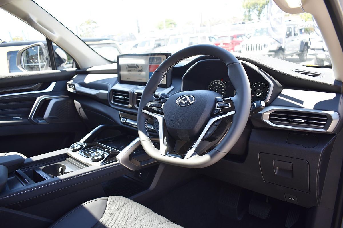 2025 LDV D90 Executive SV9A