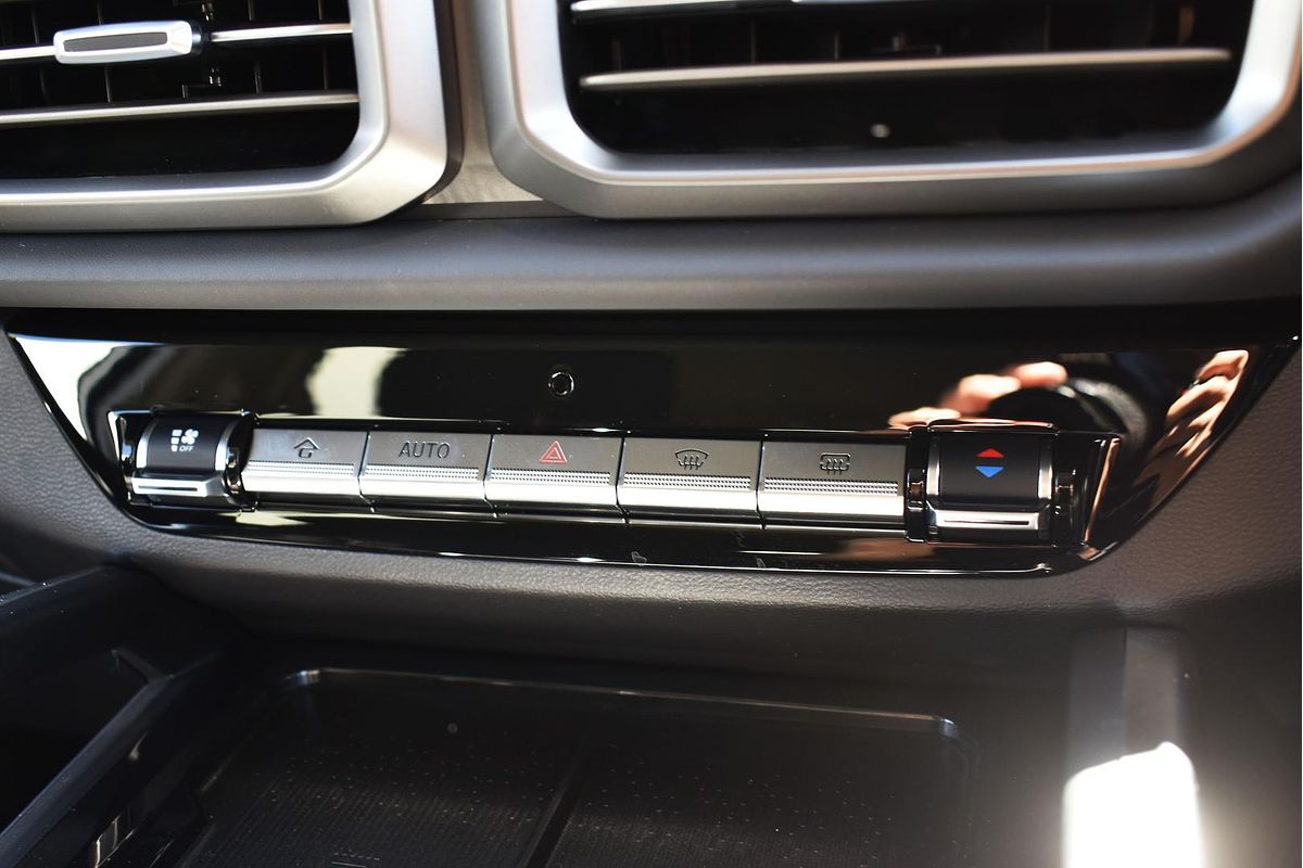 2025 LDV D90 Executive SV9A