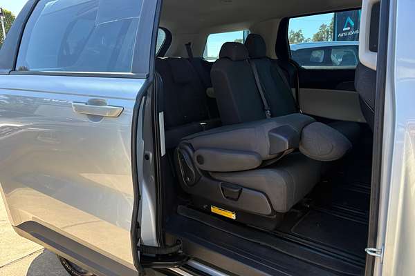 2021 Kia Carnival S KA4