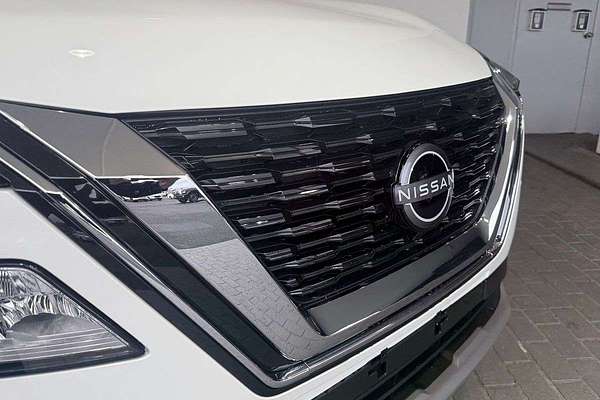 2025 Nissan X-TRAIL ST T33