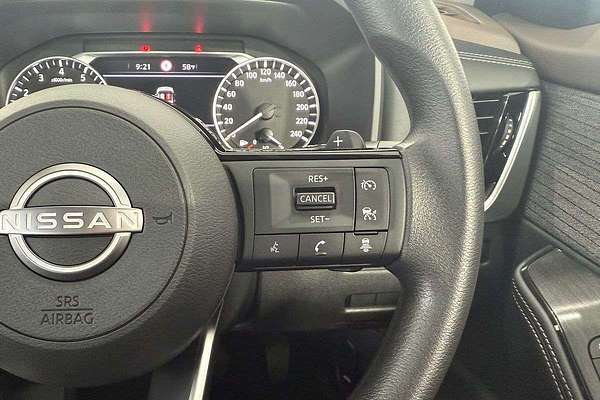 2025 Nissan X-TRAIL ST T33