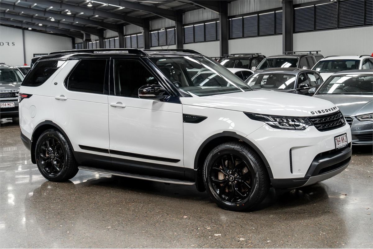 2019 Land Rover Discovery SD6 SE Series 5