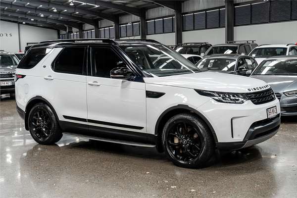 2019 Land Rover Discovery SD6 SE Series 5