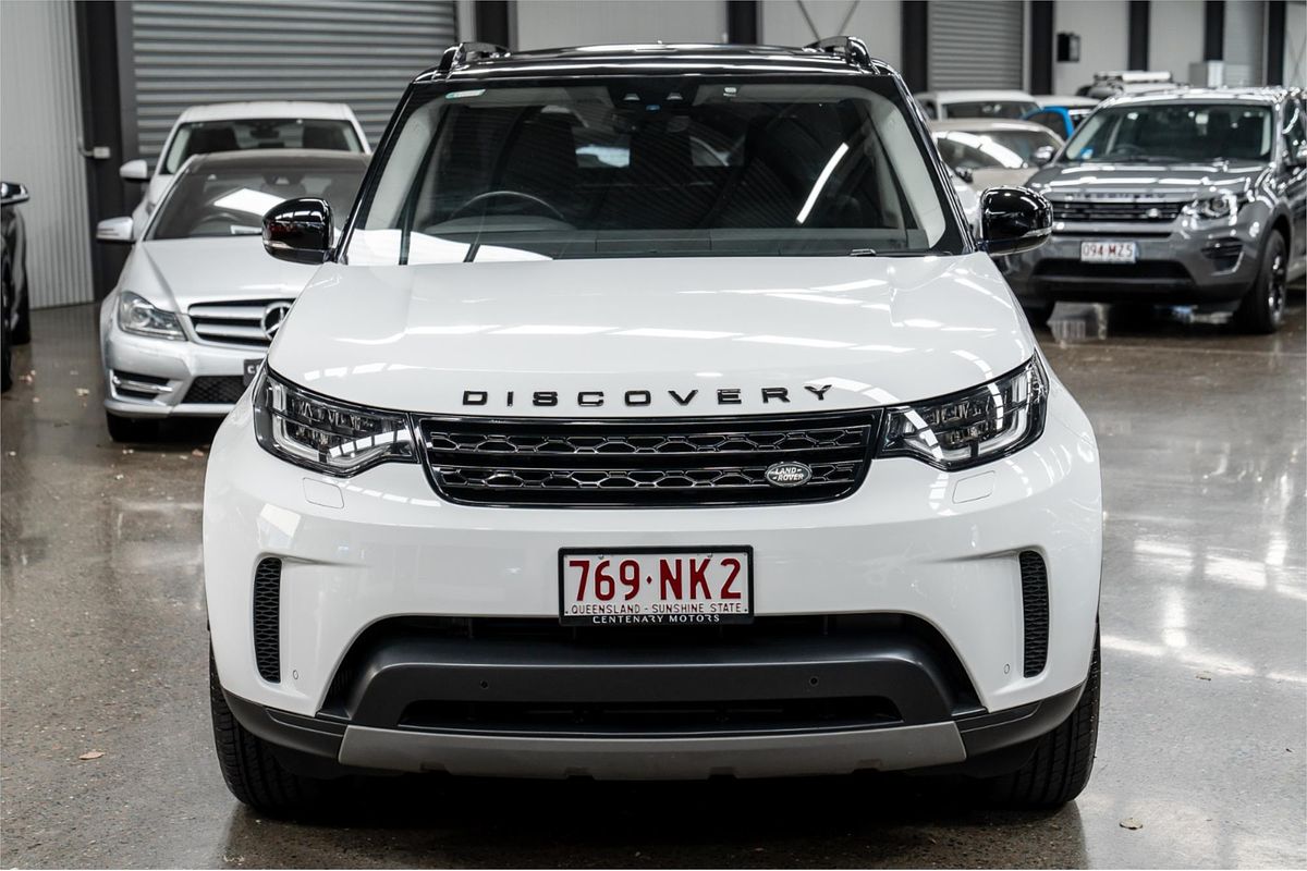 2019 Land Rover Discovery SD6 SE Series 5