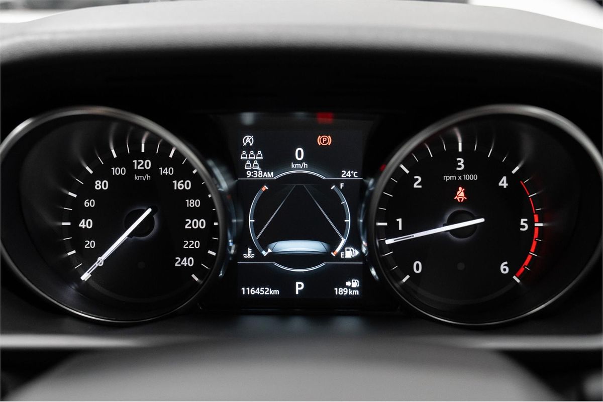 2019 Land Rover Discovery SD6 SE Series 5